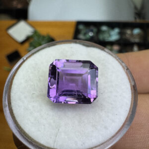 Ametista Facetada - Quadrada - 12x10 mm