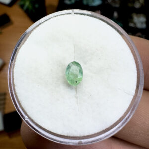 Esmeralda Facetada - Oval - 6x4 mm