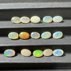 Opala Natural Facetada - Oval - 6x4 mm - Calibrada