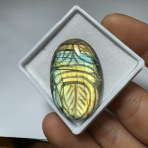 Labradorita Talhada - Cabochão - Oval - 40x25