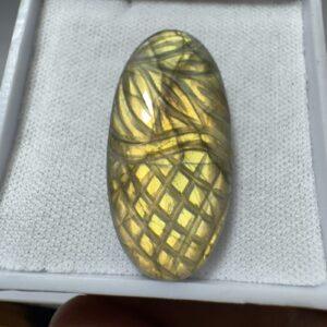 Labradorita Talhada - Cabochão - Gota - 31x15